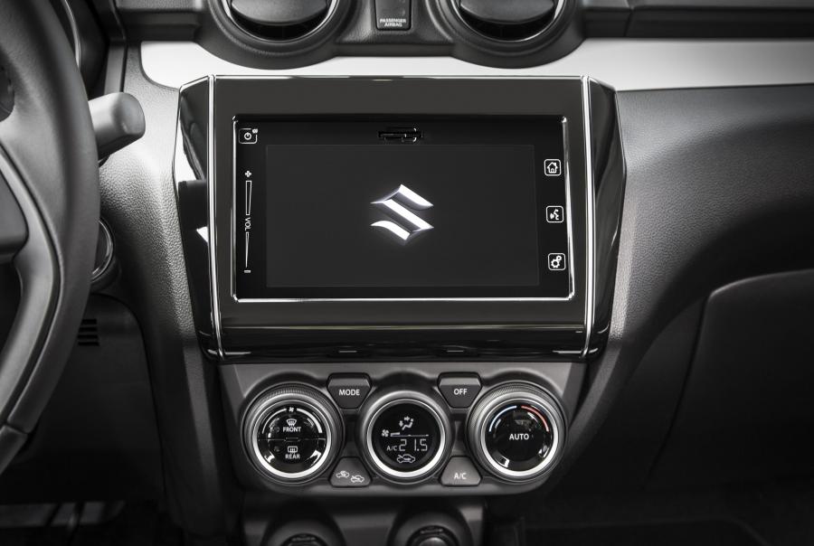 Детали интерьера Suzuki Swift 2017 года  (WW) (фото 89 из 101)